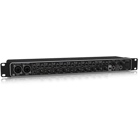 BEHRINGER U PHORIA UMC1820 chinh hang copy